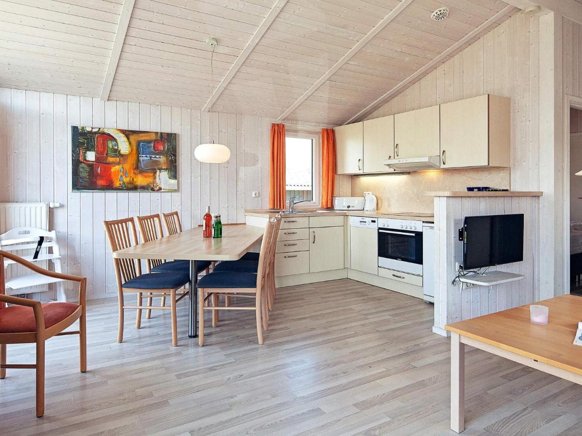 4 Person Holiday Home In Grömitz Eksteriør bilde